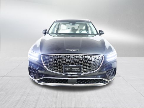 Certified 2026 Genesis GV70 2.5T AWD/4WD image 2
