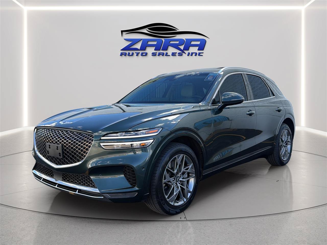 Used 2023 Genesis GV70 2.5T w/ Advanced Package AWD/4WD image 3