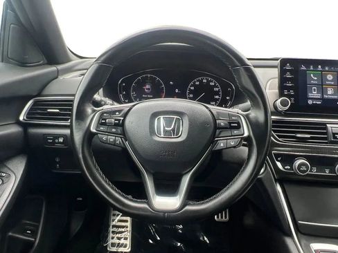 Used 2022 Honda Accord Sport image 12