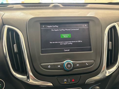 Used 2023 Chevrolet Equinox LT image 38