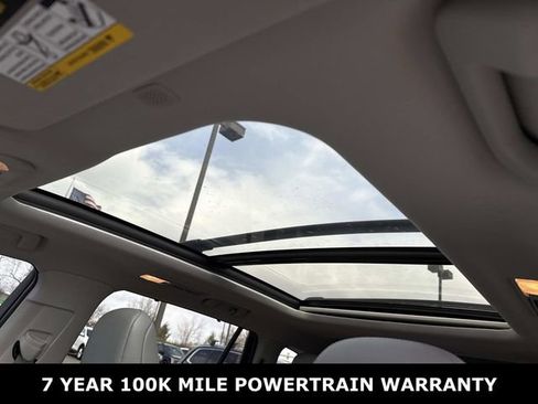 Used 2021 Toyota Highlander Platinum image 16