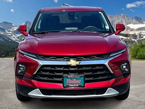 Used 2025 Chevrolet Blazer LT AWD/4WD image 3