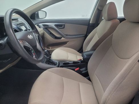Used 2014 Hyundai Elantra SE w/ Option Group 02 FWD image 17