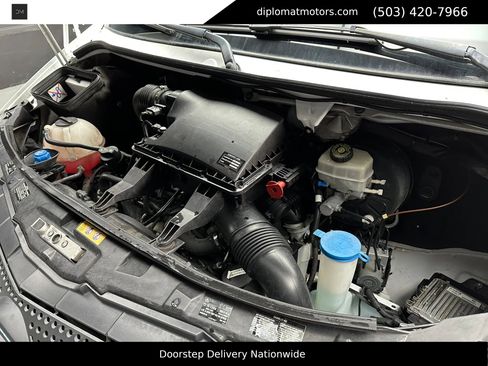 Used 2017 Mercedes-Benz Sprinter 2500 image 46