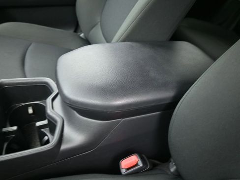 Used 2024 Toyota RAV4 LE image 15