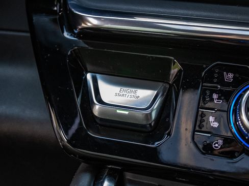 Used 2024 GMC Sierra 1500 Denali Ultimate image 35