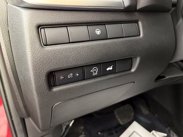 Certified 2025 Nissan Rogue SV w/ SV Premium Package FWD image 30