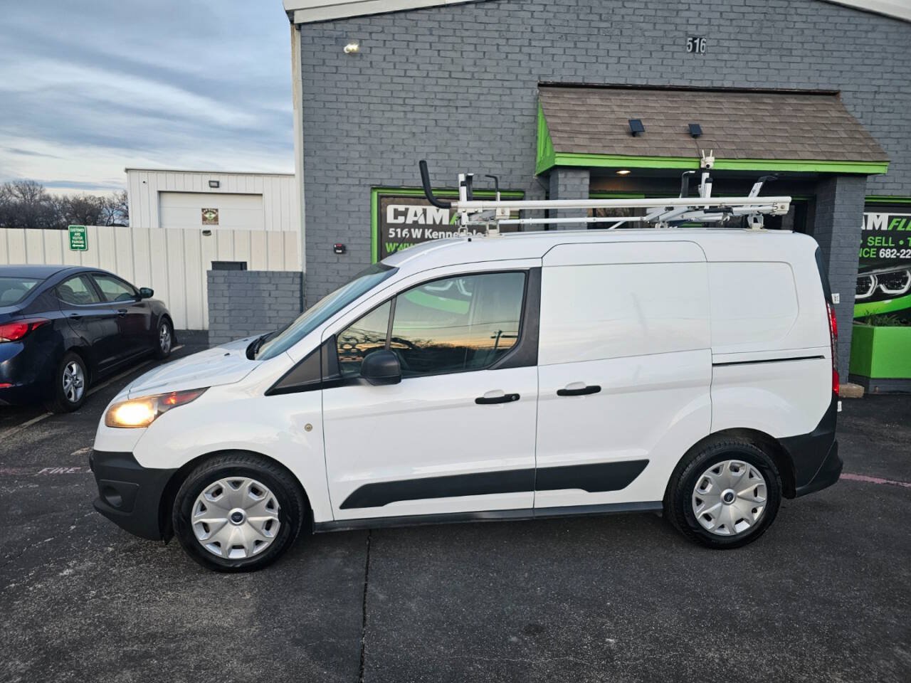 Used 2015 Ford Transit Connect XL FWD image 13