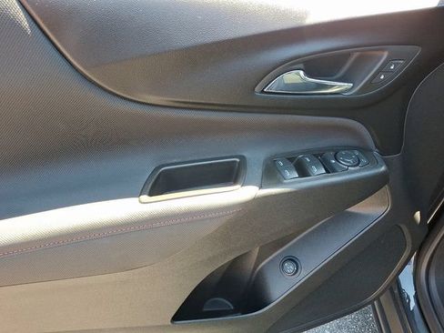 Certified 2023 Chevrolet Equinox RS AWD/4WD image 12