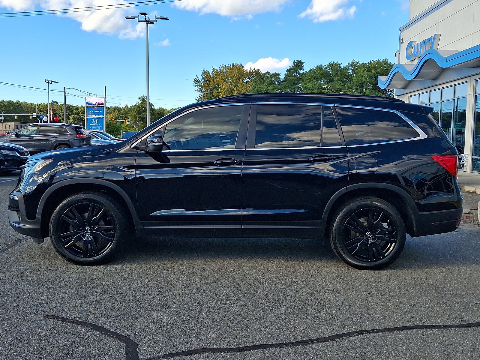 Used 2022 Honda Pilot Special Edition image 7
