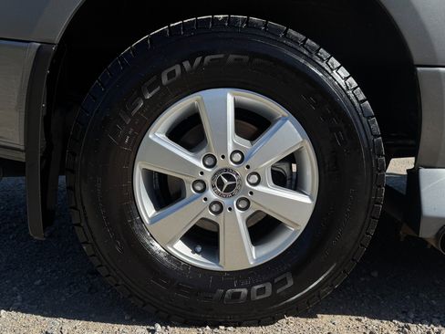 Used 2022 Mercedes-Benz Sprinter 2500 image 19