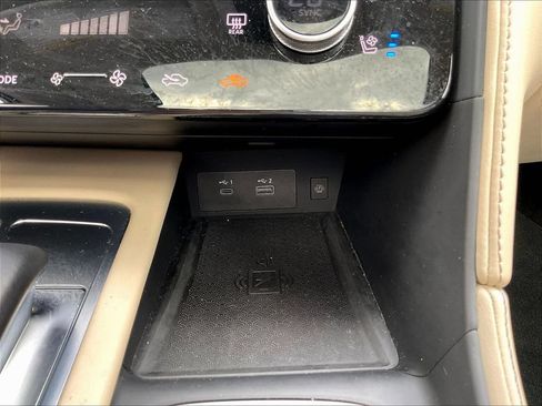 Used 2025 INFINITI QX60 Luxe AWD/4WD image 18