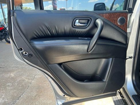 Used 2019 Nissan Armada SL w/ Premium Package image 15