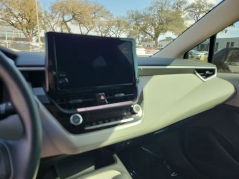 Used 2026 Toyota Corolla LE image 21