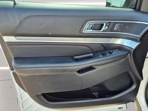 Used 2019 Ford Explorer Sport w/ Equipment Group 401A AWD/4WD image 13
