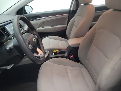 Used 2019 Hyundai Elantra SEL FWD image 17
