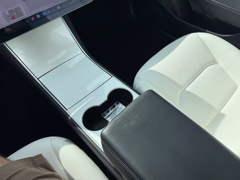 Used 2019 Tesla Model 3 Standard Range Plus RWD image 36