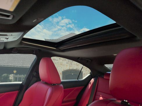 Certified 2023 Lexus IS 500 image 18