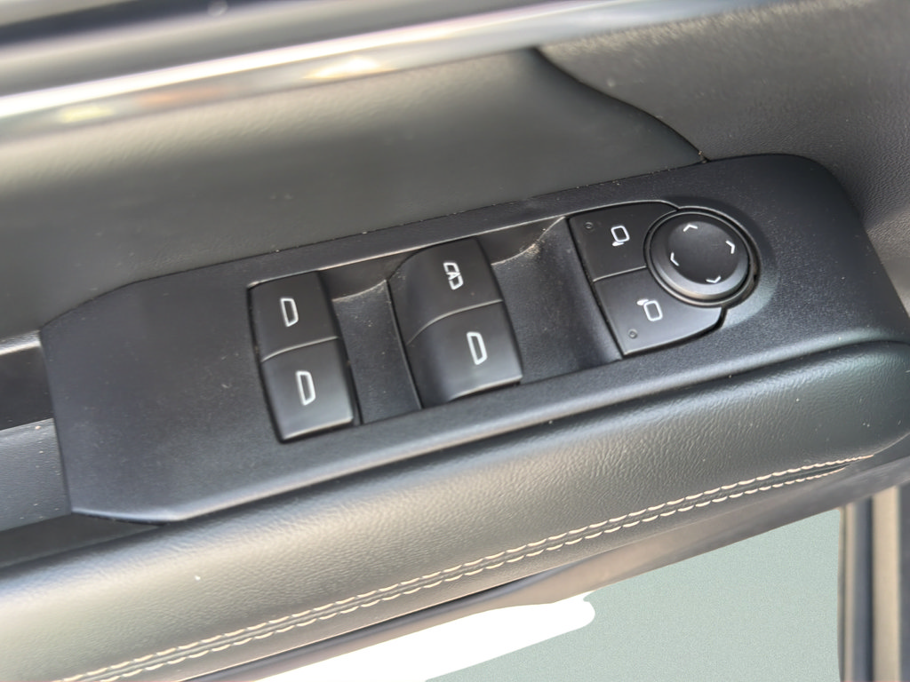 Used 2026 GMC Terrain Elevation FWD image 19