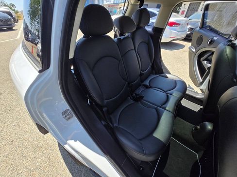 Used 2012 MINI Cooper Countryman S FWD image 30