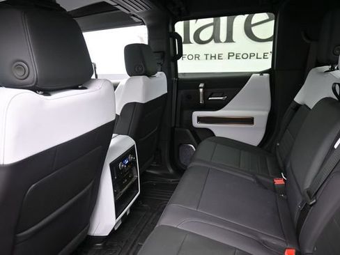 Used 2025 GMC Hummer EV 3X AWD/4WD image 22