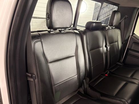 Used 2015 Ford F150 Lariat image 19