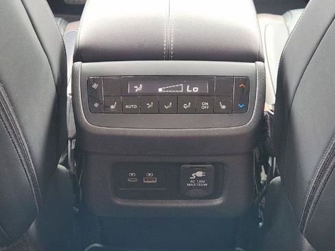 Certified 2024 Nissan Pathfinder Platinum w/ Cargo Package FWD image 22