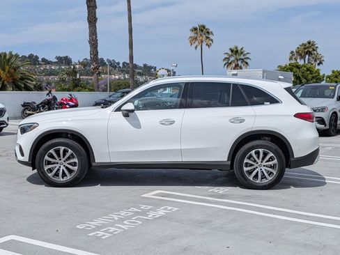 Used 2026 Mercedes-Benz GLC 300 4MATIC image 8