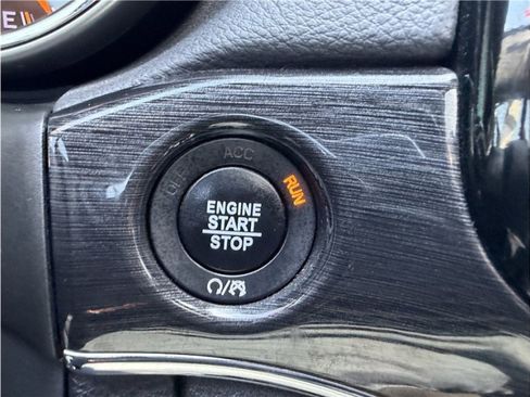 Used 2020 Jeep Grand Cherokee Trailhawk w/ Interior Metal Package image 41