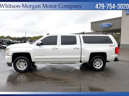 Used 2018 Chevrolet Silverado 1500 LTZ Z71 w/ LTZ Plus Package AWD/4WD image 8