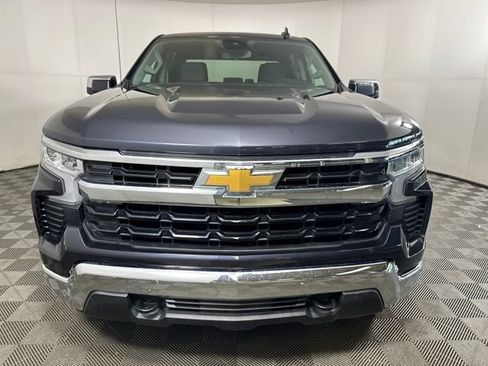 Used 2024 Chevrolet Silverado 1500 LT image 8