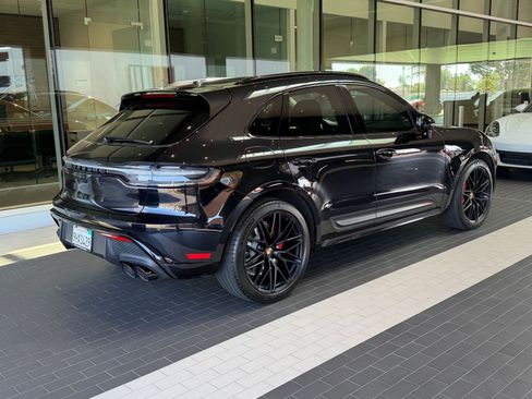 Certified 2023 Porsche Macan GTS AWD/4WD image 9