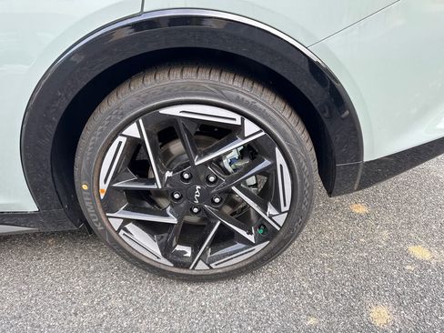 New 2025 Kia K4 GT-Line image 19