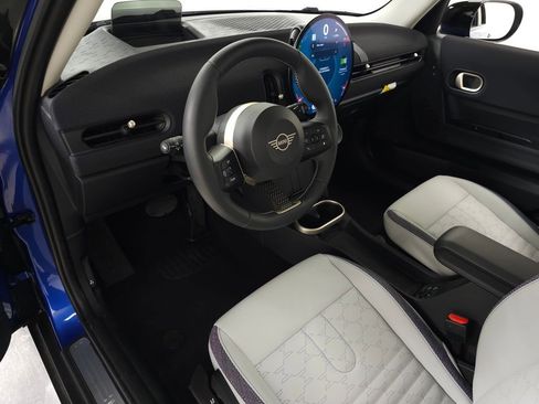 Used 2025 MINI Cooper S FWD image 13