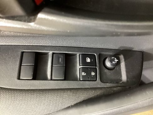 Used 2023 Toyota Corolla LE FWD image 17