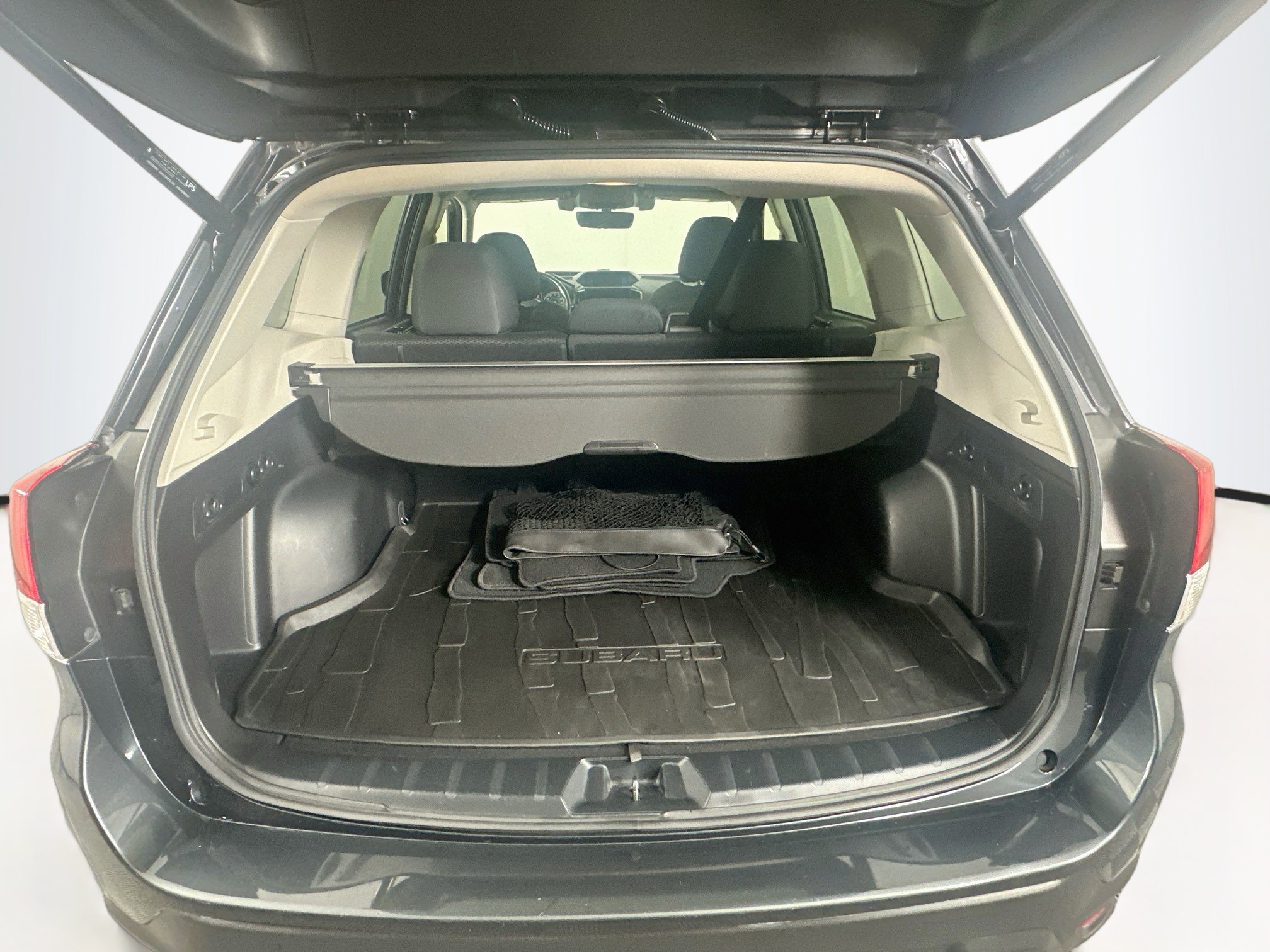 Used 2019 Subaru Forester Premium AWD/4WD image 29