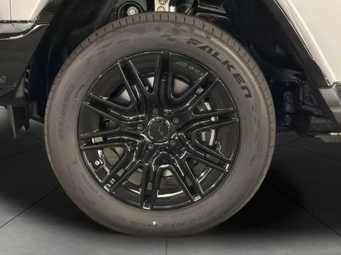New 2027 Mercedes-Benz G 580 e image 26