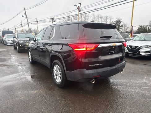Used 2018 Chevrolet Traverse LT image 7