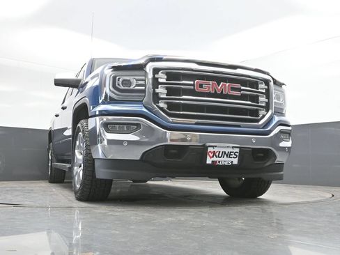 Used 2016 GMC Sierra 1500 SLT w/ SLT Premium Package AWD/4WD image 39