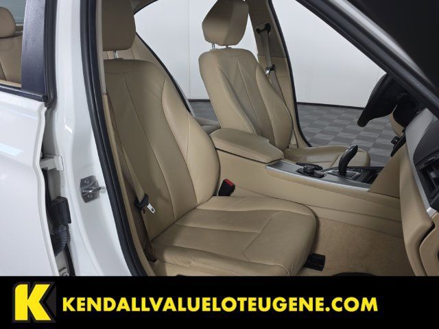 Used 2013 BMW 328i Sedan RWD image 28