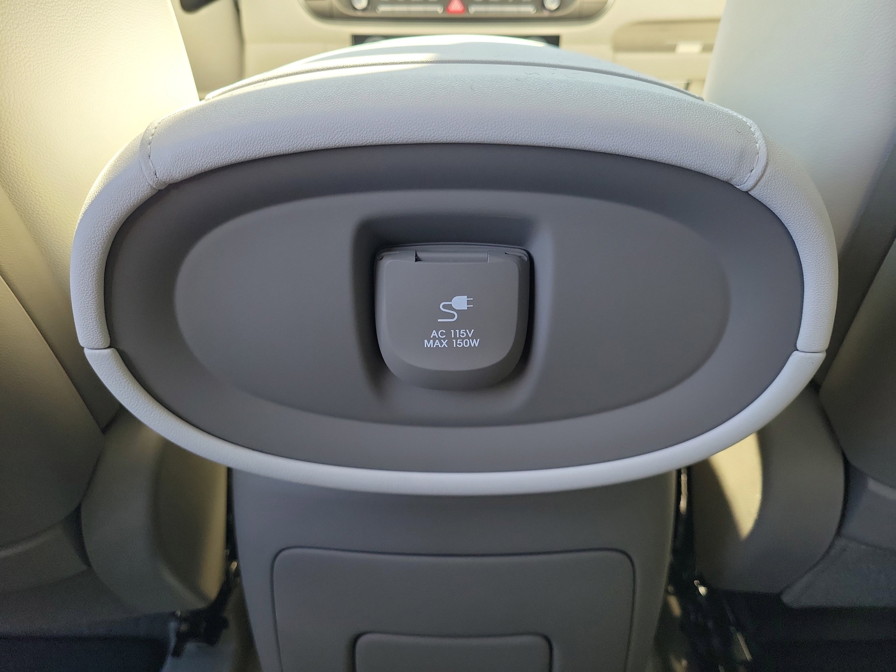 Certified 2026 Hyundai Palisade Limited FWD image 10