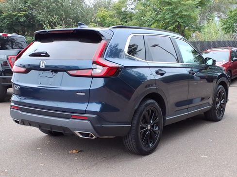 Used 2025 Honda CR-V Sport Touring image 4