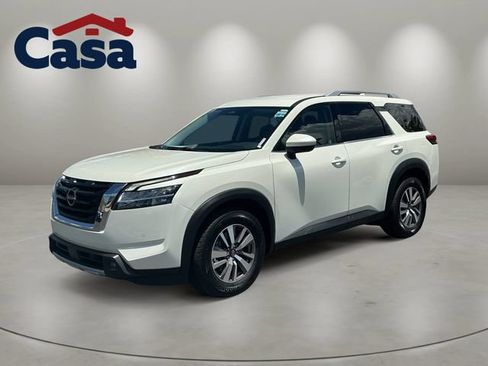 Used 2022 Nissan Pathfinder SL w/ Cargo Package AWD/4WD image 1
