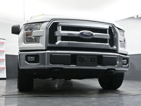 Used 2017 Ford F150 XLT image 30