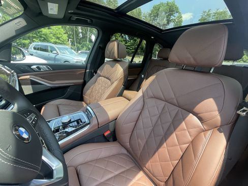 Certified 2026 BMW X5 xDrive40i AWD/4WD image 9
