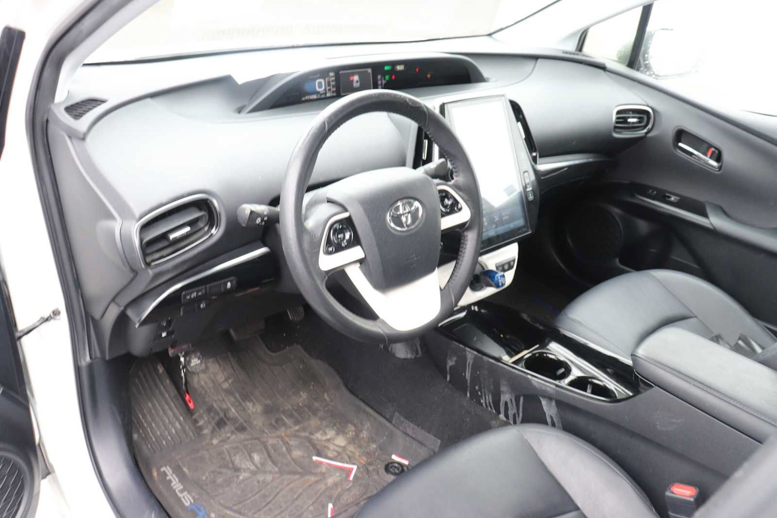 Used 2017 Toyota Prius Prime Premium FWD image 10