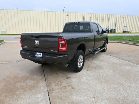 Used 2024 RAM 3500 Laramie AWD/4WD image 7