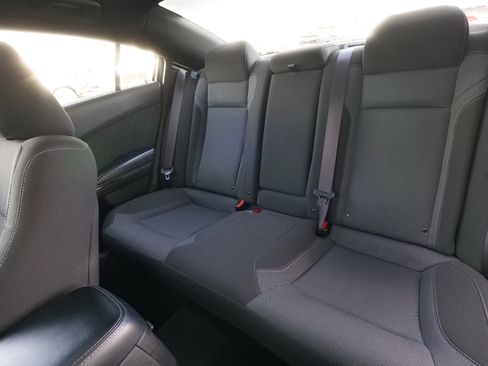 Used 2021 Dodge Charger SXT w/ Blacktop Package image 21