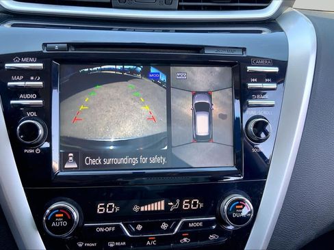 Used 2016 Nissan Murano SL w/ SL Technology Package FWD image 26