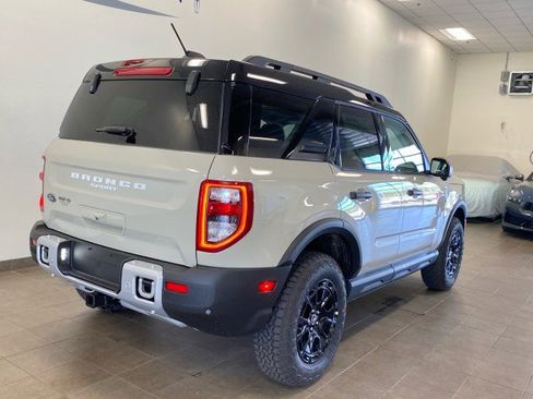 New 2025 Ford Bronco Sport Outer Banks w/ Sasquatch Outer Banks Package AWD/4WD image 18